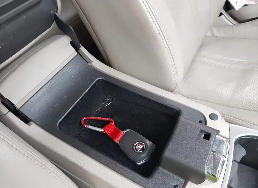 2015 CADILLAC SRX Used VIN 3GYFNEE36FS619984 – exterior detail