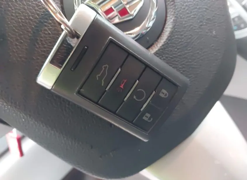 2011 CADILLAC SRX Used VIN 3GYFNFEYXBS647072 – dashboard 2011 CADILLAC SRX Used VIN 3GYFNFEYXBS647072 – dashboard