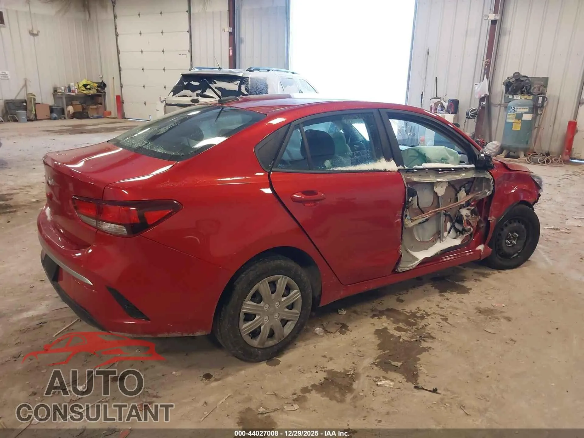 2022 KIA RIO Damaged VIN 3KPA24AD0NE505476 – dashboard