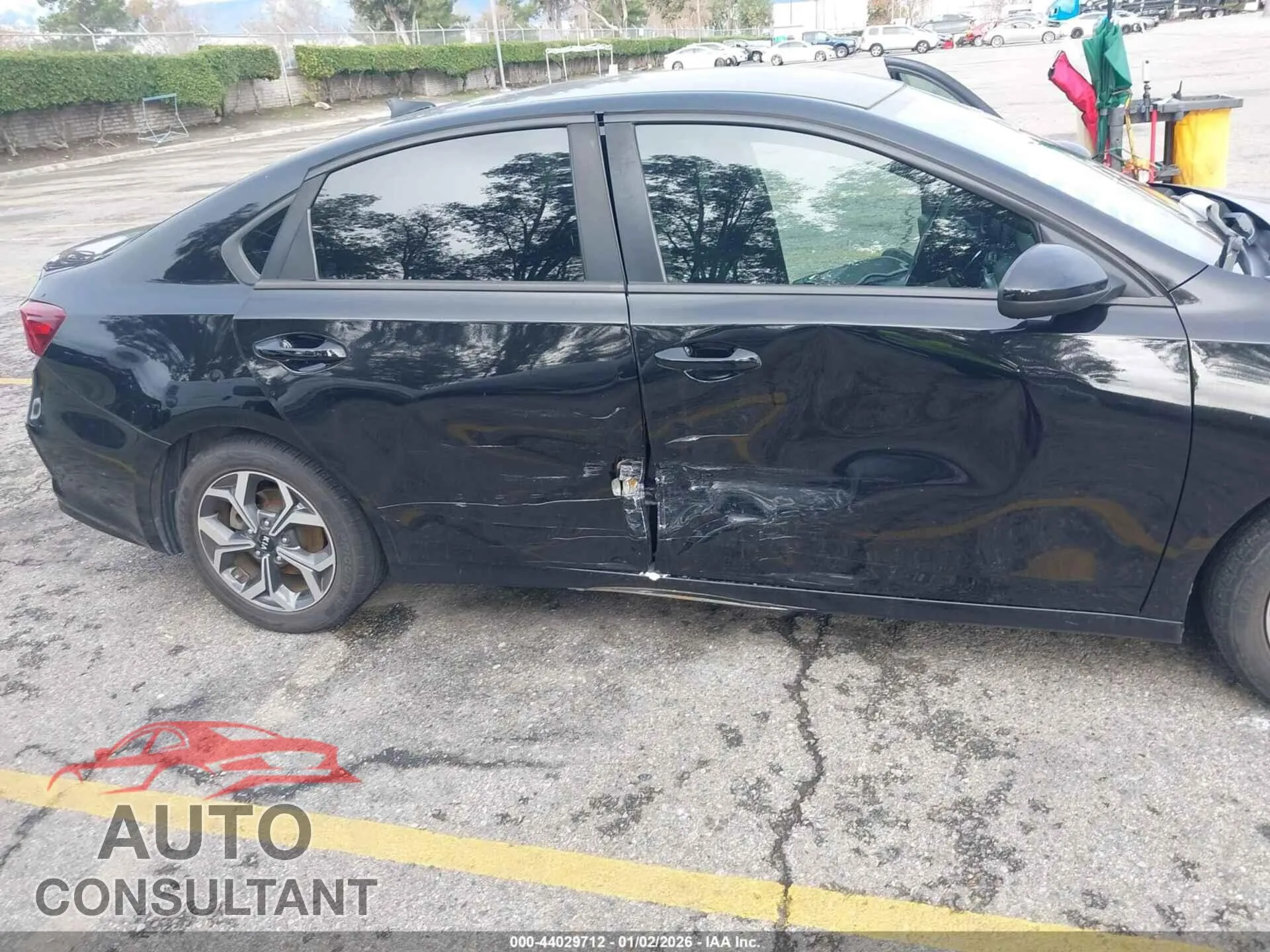 2019 KIA FORTE Damaged VIN 3KPF24AD5KE092746 – engine bay