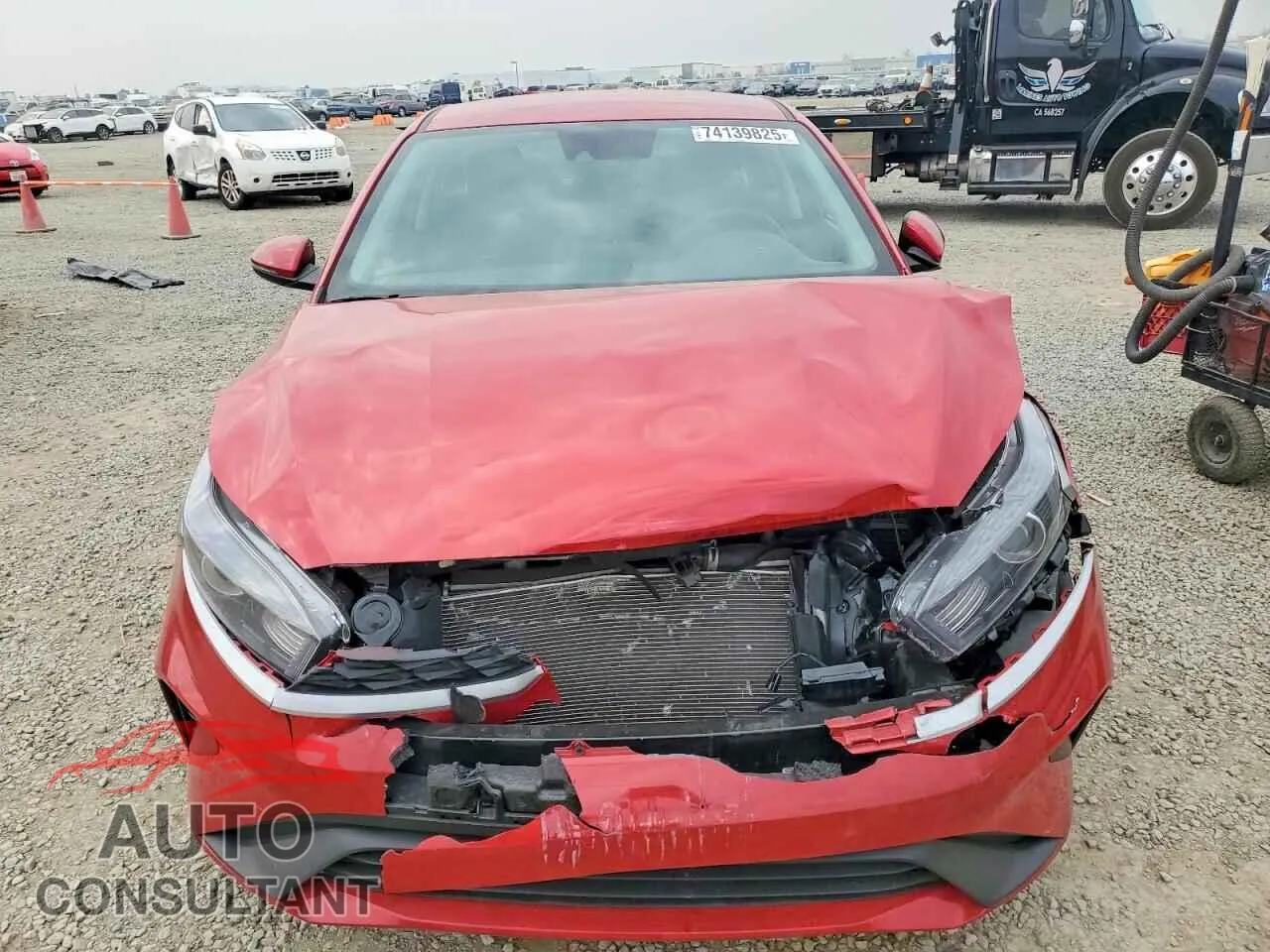 2024 KIA FORTE Damaged VIN 3KPF24AD6RE818138 – interior seats