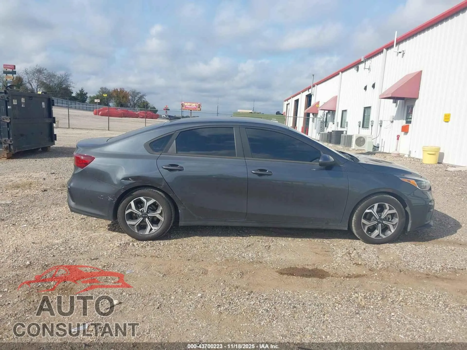 2021 KIA FORTE Damaged VIN 3KPF24AD8ME393255 – photo 14