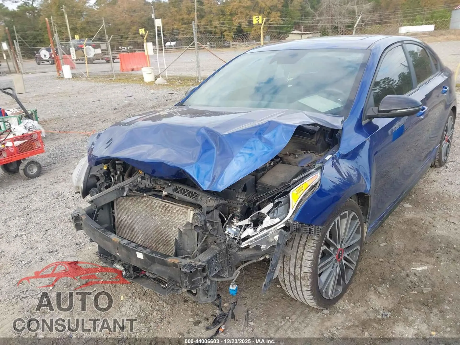 2021 KIA FORTE Damaged VIN 3KPF44AC0ME366357 – engine bay