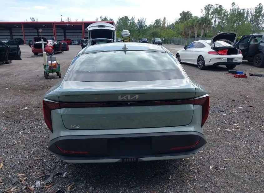 2025 KIA K4 Used VIN 3KPFT4DE5SE124547 – trunk area 2025 KIA K4 Used VIN 3KPFT4DE5SE124547 – trunk area