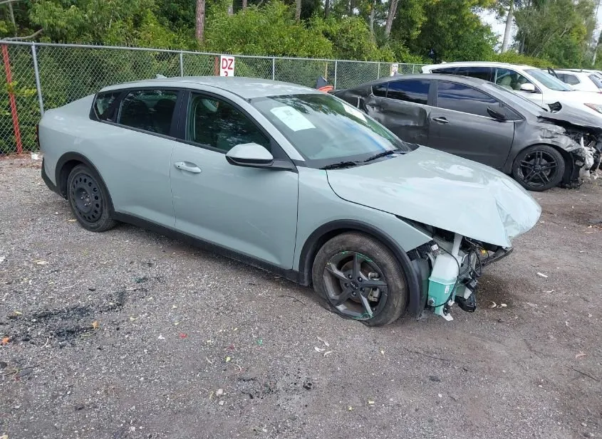 2025 KIA K4 Used VIN 3KPFT4DE5SE124547 – photo 15 2025 KIA K4 Used VIN 3KPFT4DE5SE124547 – photo 15