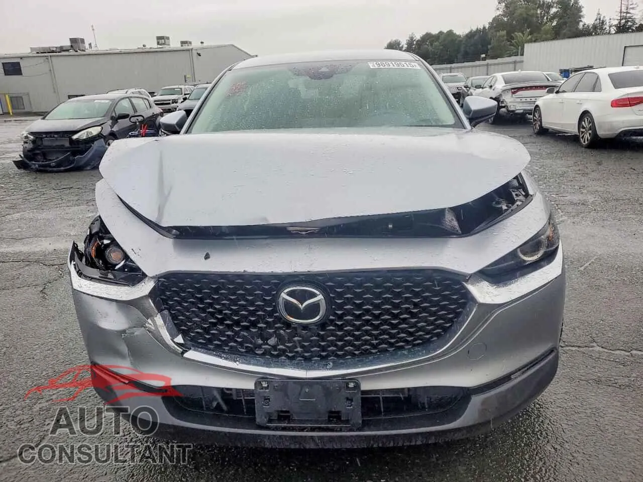 2020 MAZDA CX30 Damaged VIN 3MVDMABL0LM117726 – interior seats