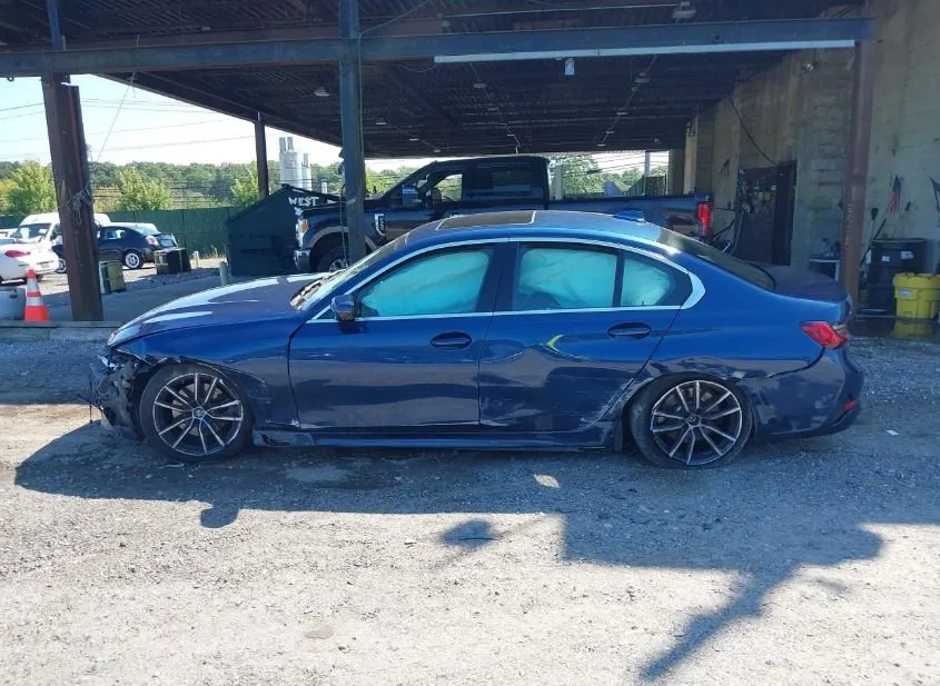 2022 BMW 330i Used VIN 3MW5R7J00N8C44986 – photo 17