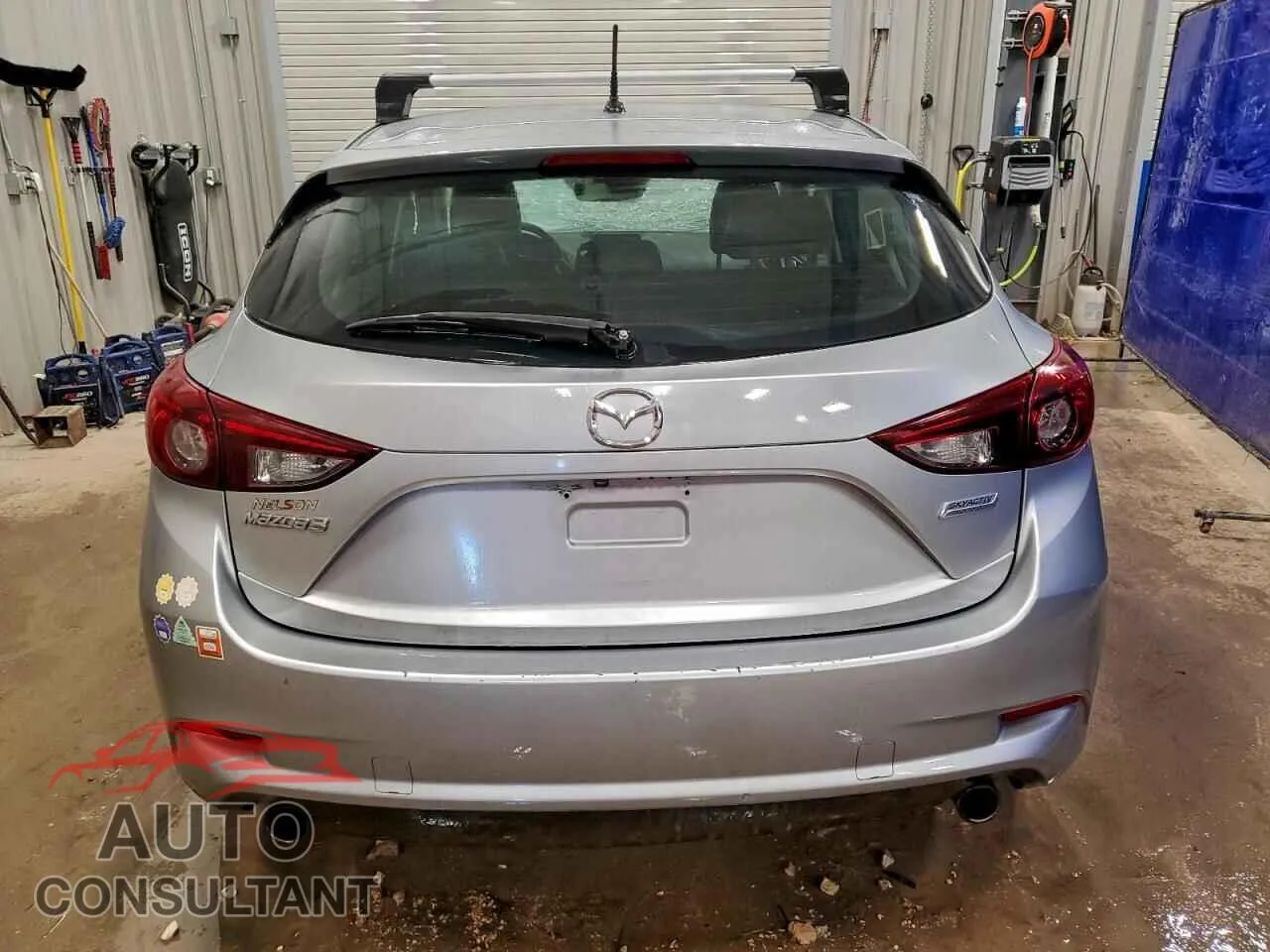 2018 MAZDA 3 Damaged VIN 3MZBN1L34JM267787 – engine bay