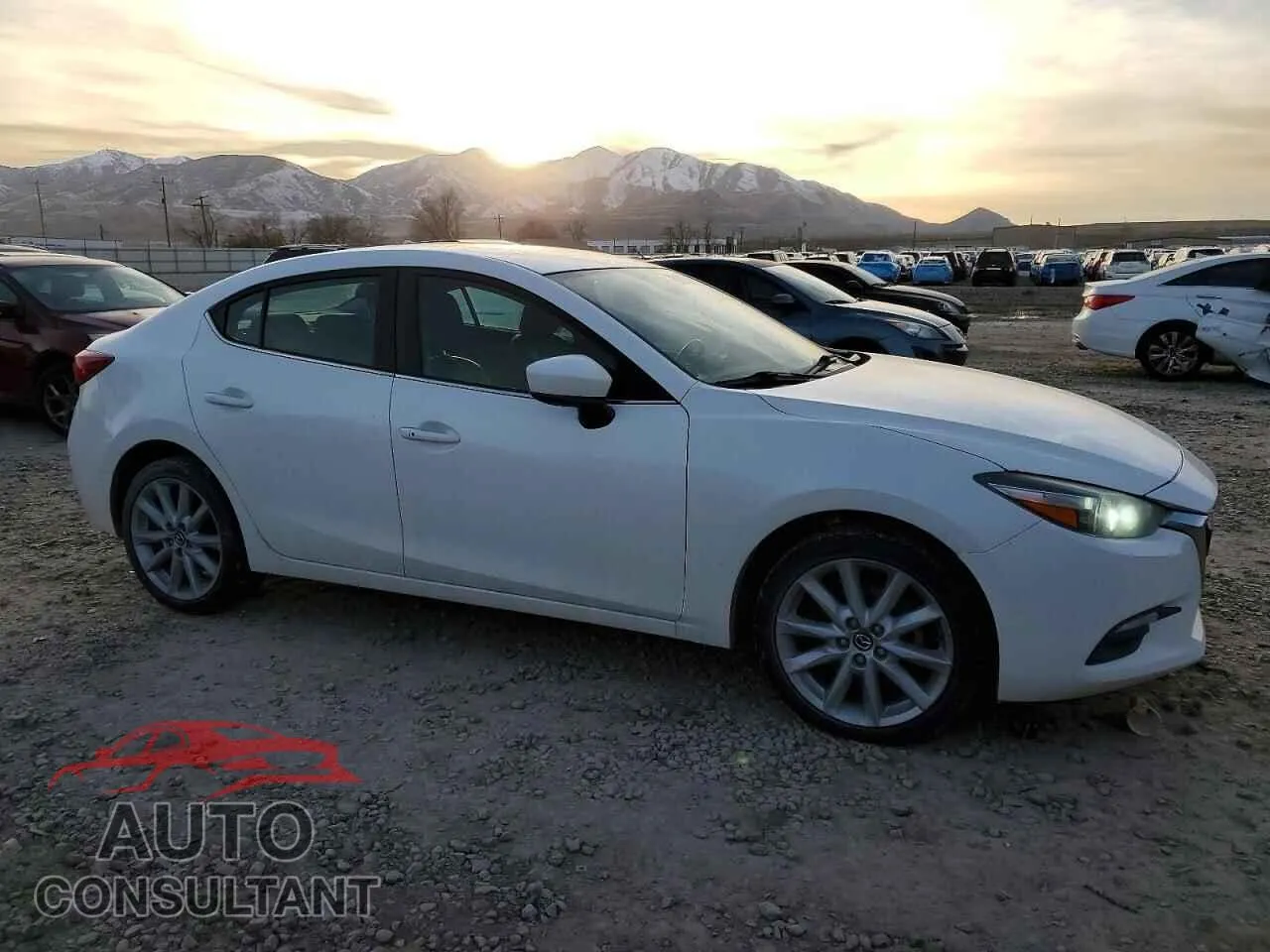 2017 MAZDA 3 Damaged VIN 3MZBN1V73HM127904 – dashboard
