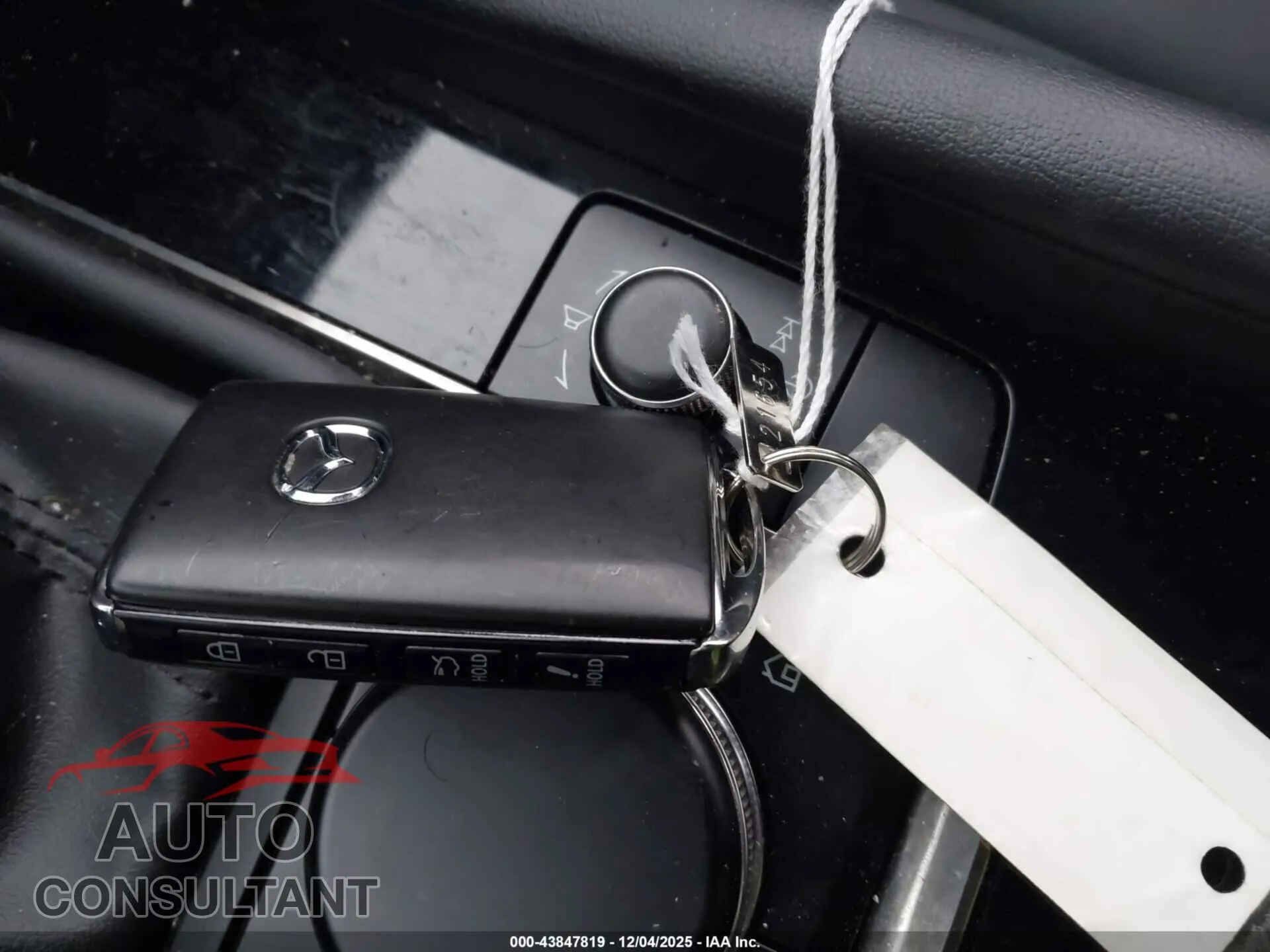 2025 MAZDA MAZDA3 Damaged VIN 3MZBPACM4SM473857 – photo 11 2025 MAZDA MAZDA3 Damaged VIN 3MZBPACM4SM473857 – photo 11