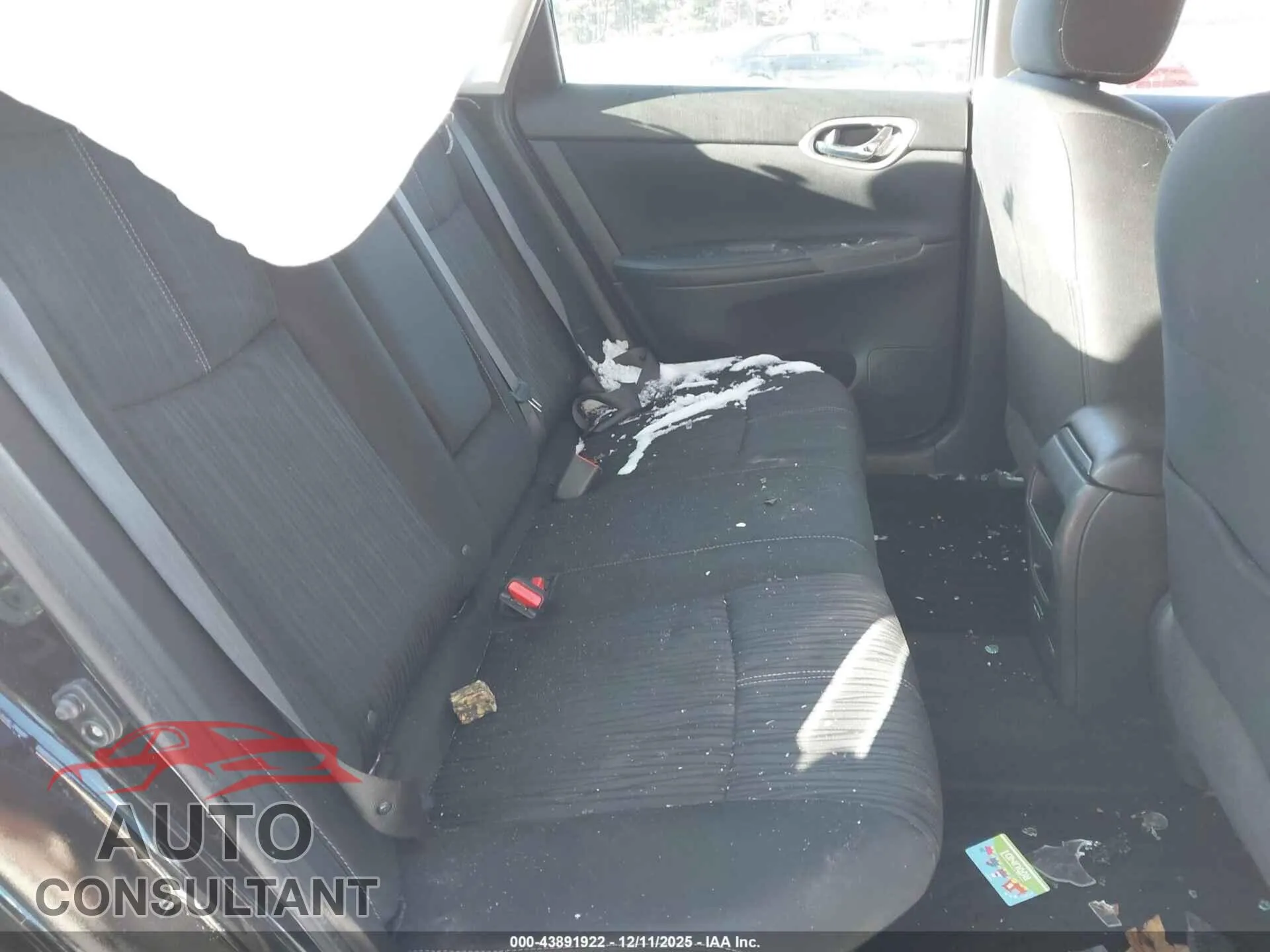 2018 NISSAN SENTRA Damaged VIN 3N1AB7AP3JY229477 – undercarriage