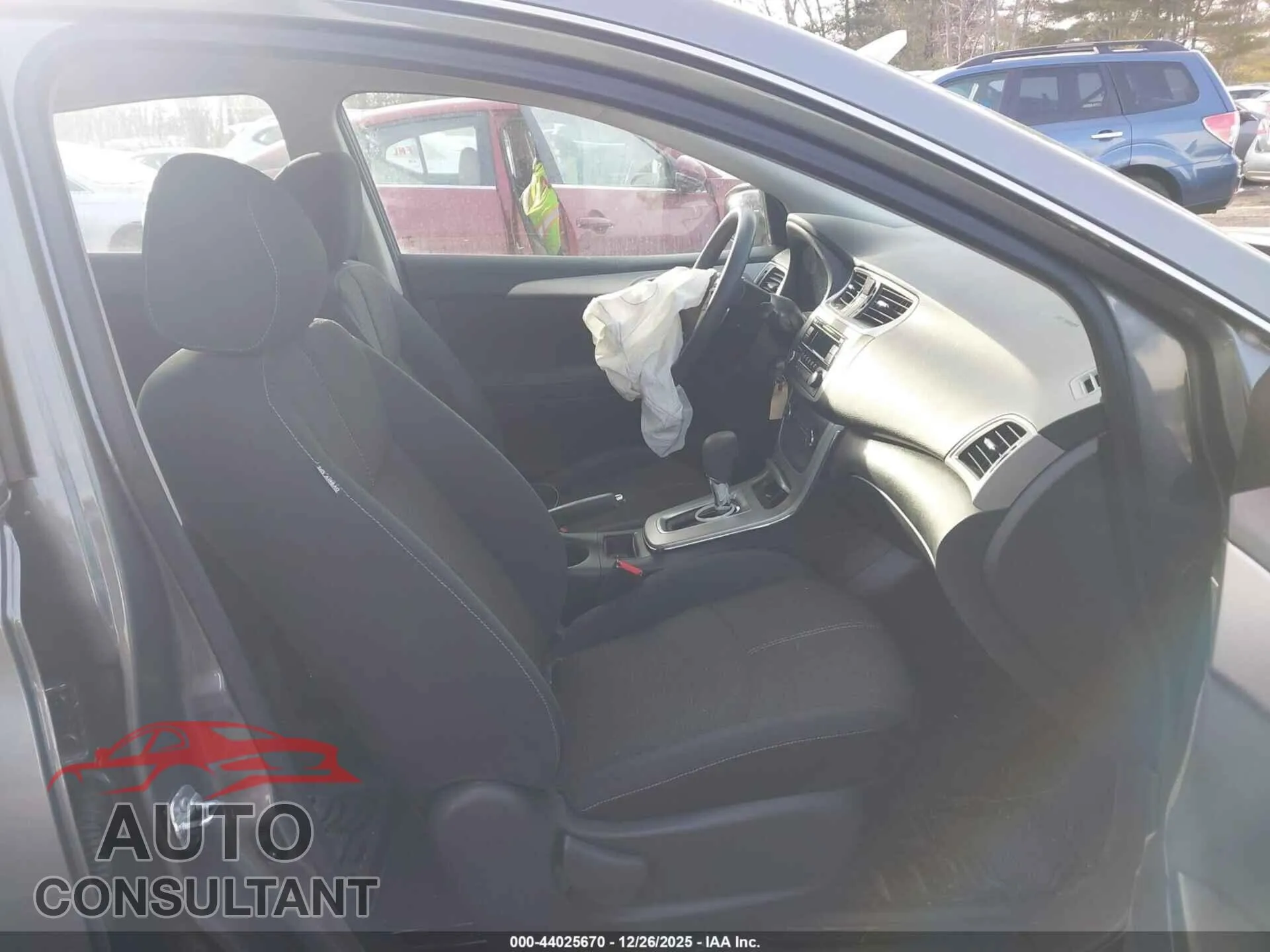 2015 NISSAN SENTRA Damaged VIN 3N1AB7AP4FY348730 – interior seats