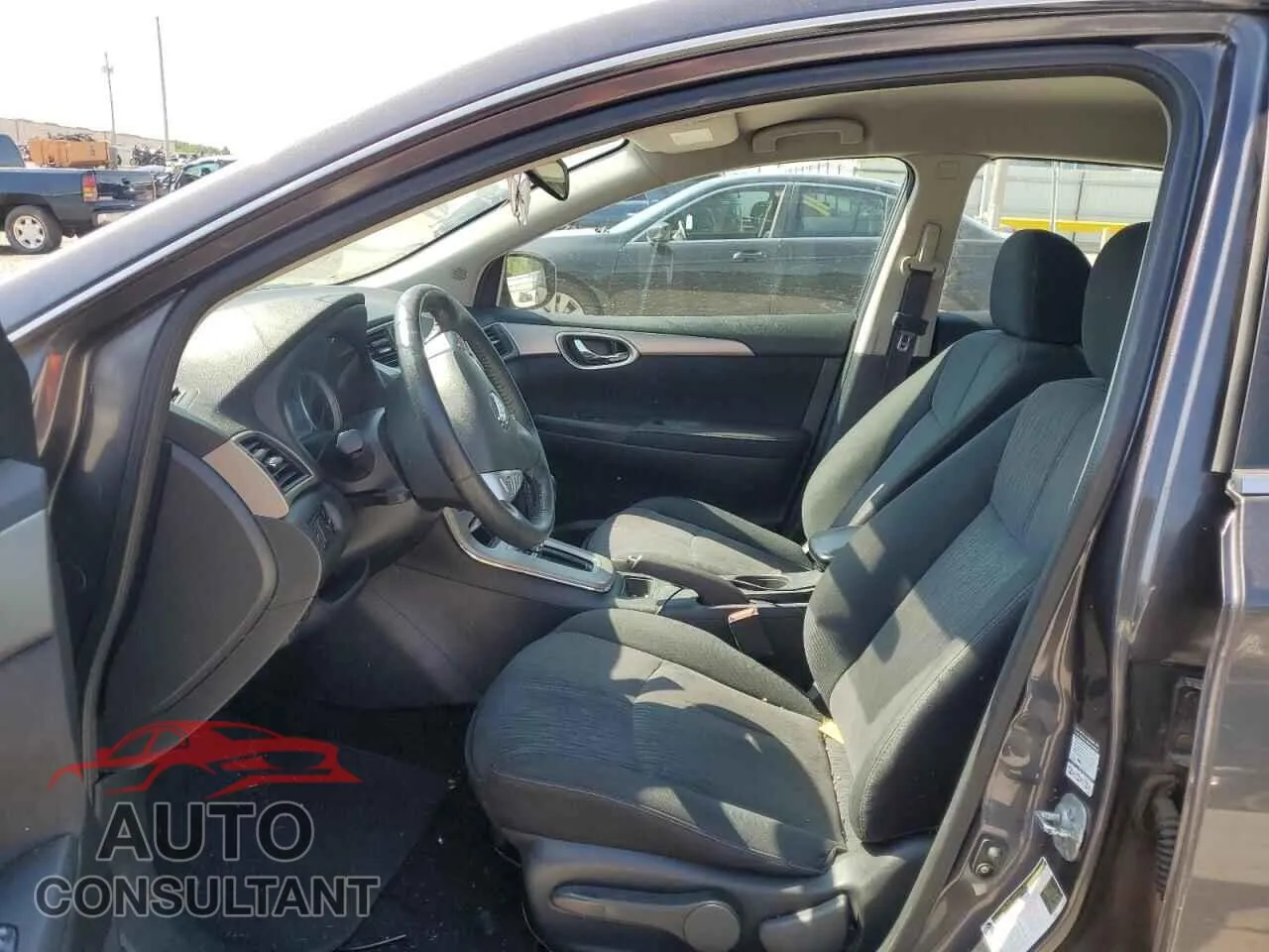2014 NISSAN SENTRA Damaged VIN 3N1AB7AP7EL640643 – exterior detail