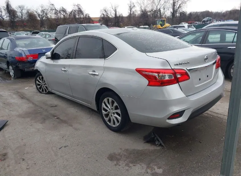 2018 NISSAN Sentra Used VIN 3N1AB7AP9JY281454 – photo 17