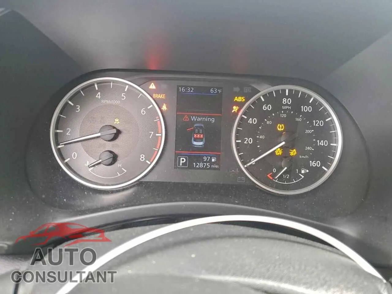 2025 NISSAN SENTRA Damaged VIN 3N1AB8BV2SY250793 – trunk area