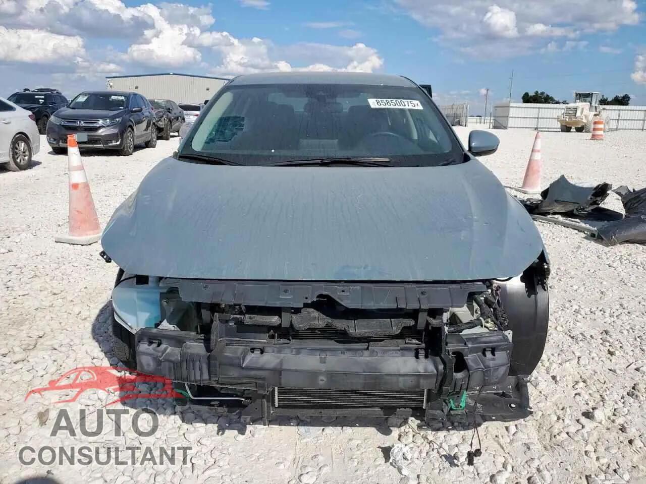 2025 NISSAN SENTRA Damaged VIN 3N1AB8CV5SY291207 – interior seats