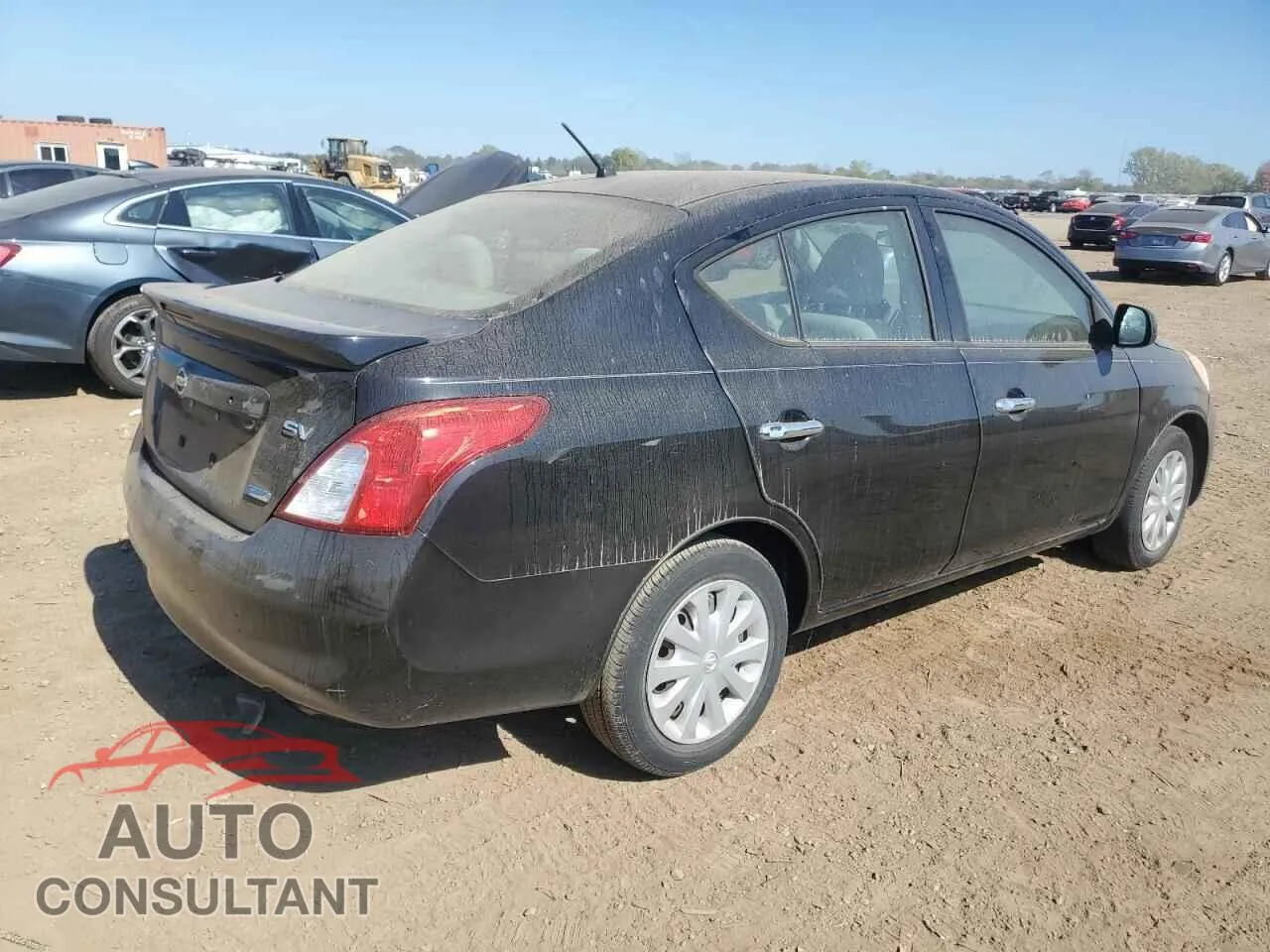 2014 NISSAN VERSA Damaged VIN 3N1CN7AP1EL804422 – side profile