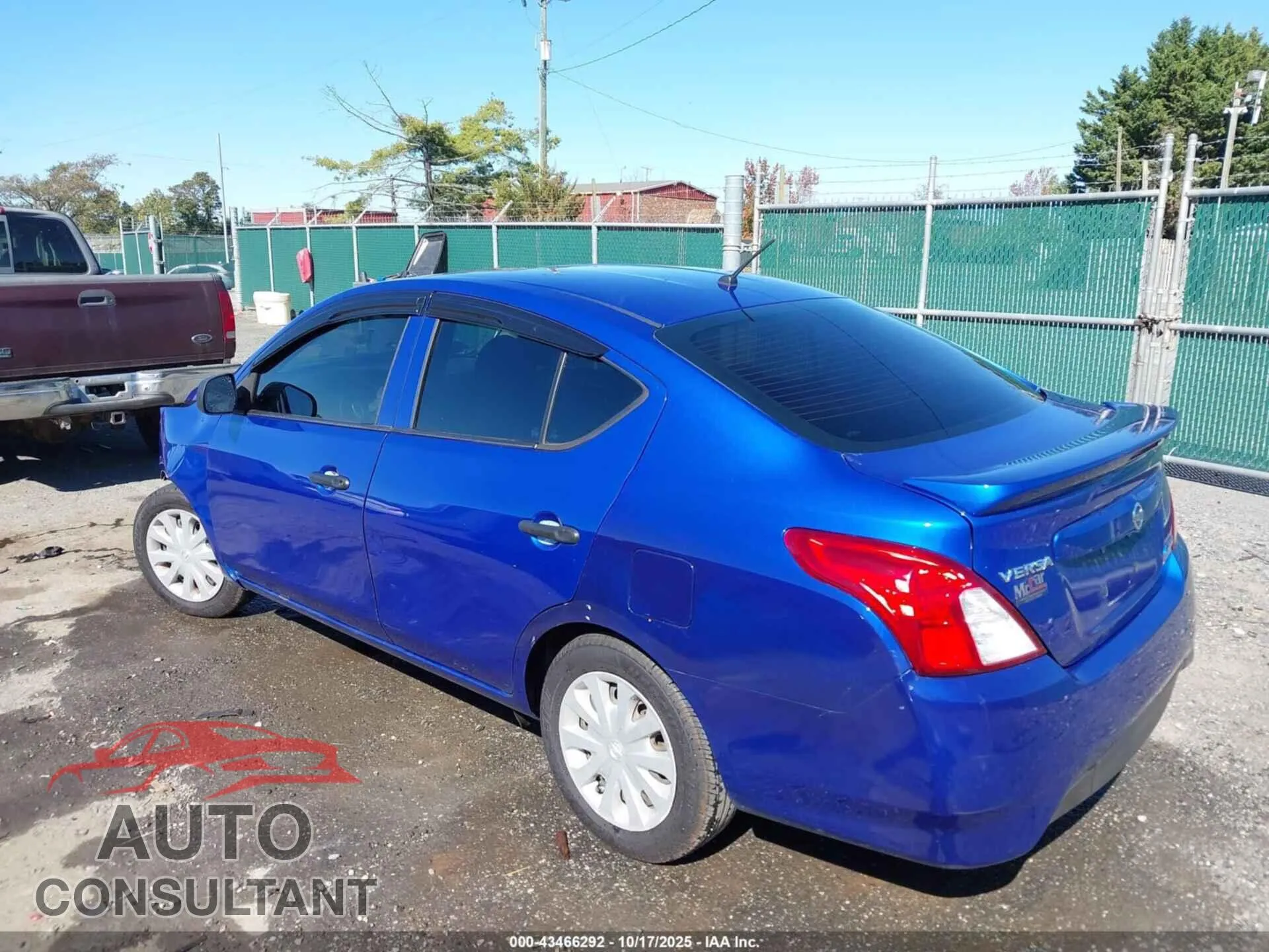 2015 NISSAN VERSA Damaged VIN 3N1CN7AP1FL813395 – side profile