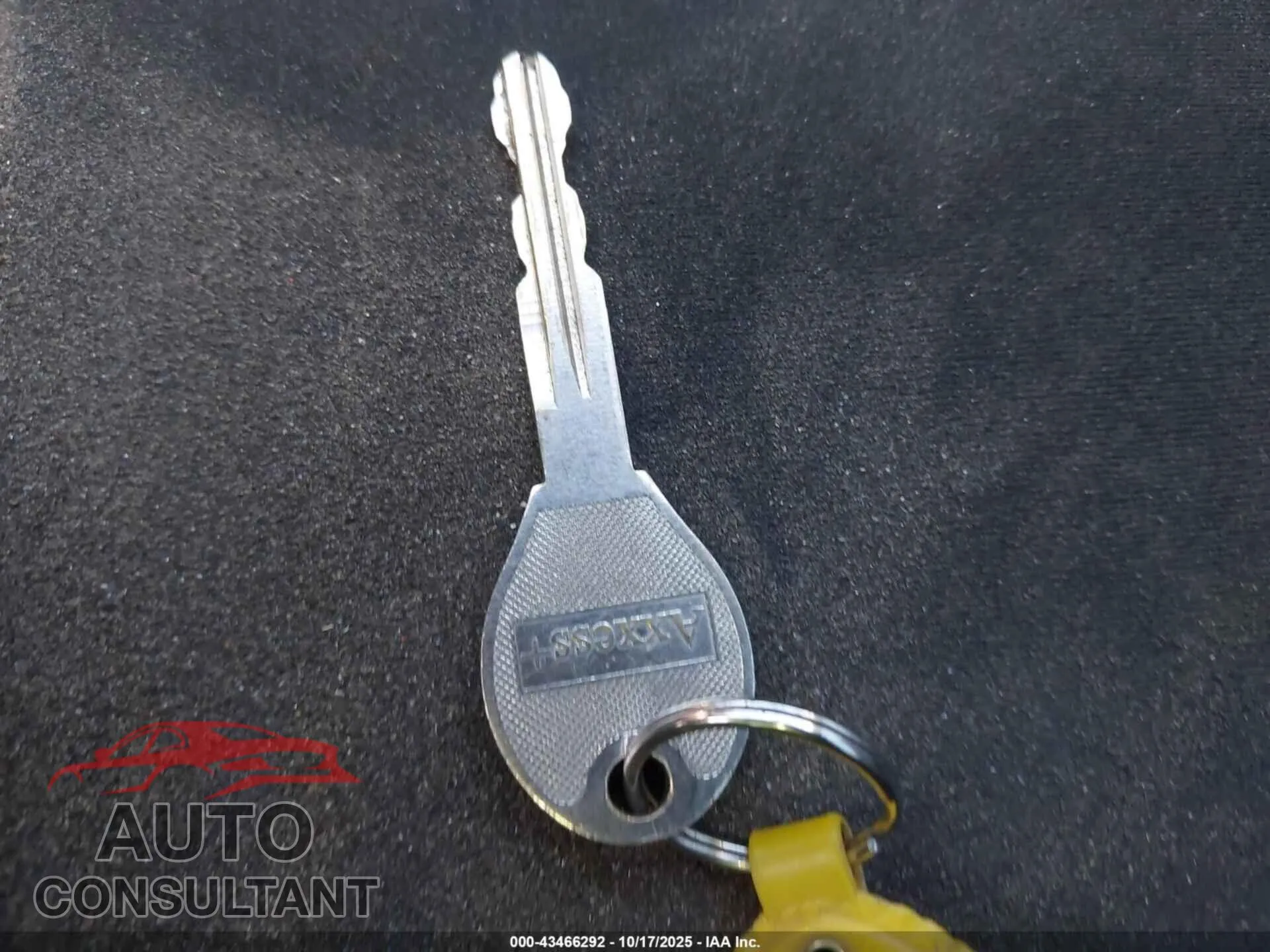 2015 NISSAN VERSA Damaged VIN 3N1CN7AP1FL813395 – photo 11