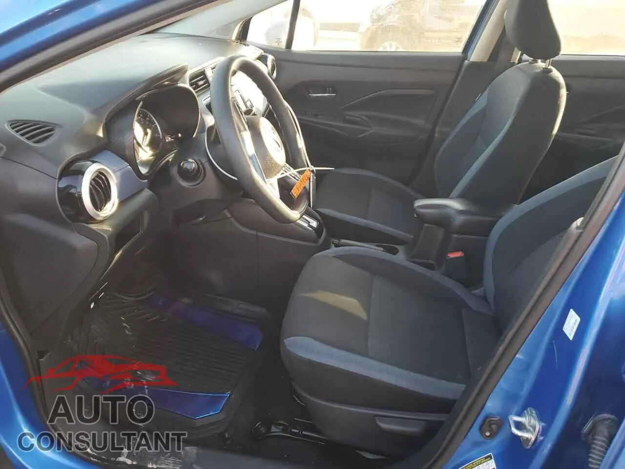 2023 NISSAN VERSA Damaged VIN 3N1CN8EV8PL864750 – exterior detail