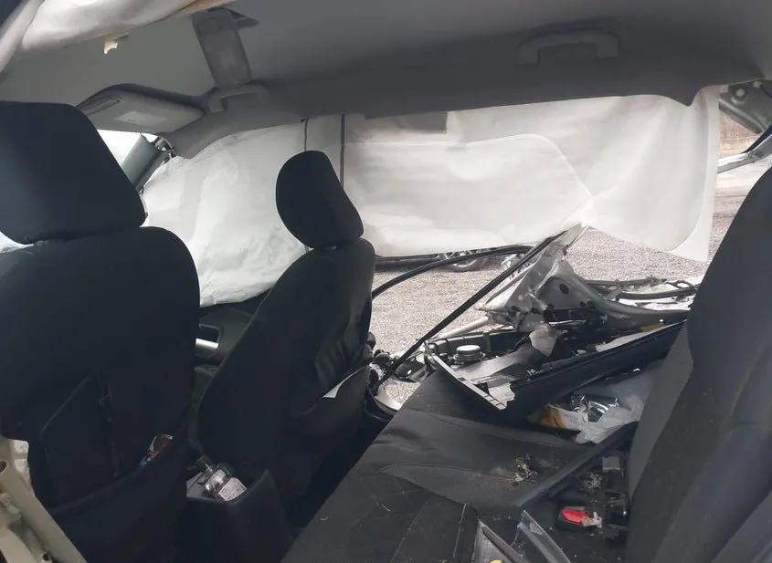 2019 NISSAN Kicks Used VIN 3N1CP5CU8KL514255 – exterior detail 2019 NISSAN Kicks Used VIN 3N1CP5CU8KL514255 – exterior detail