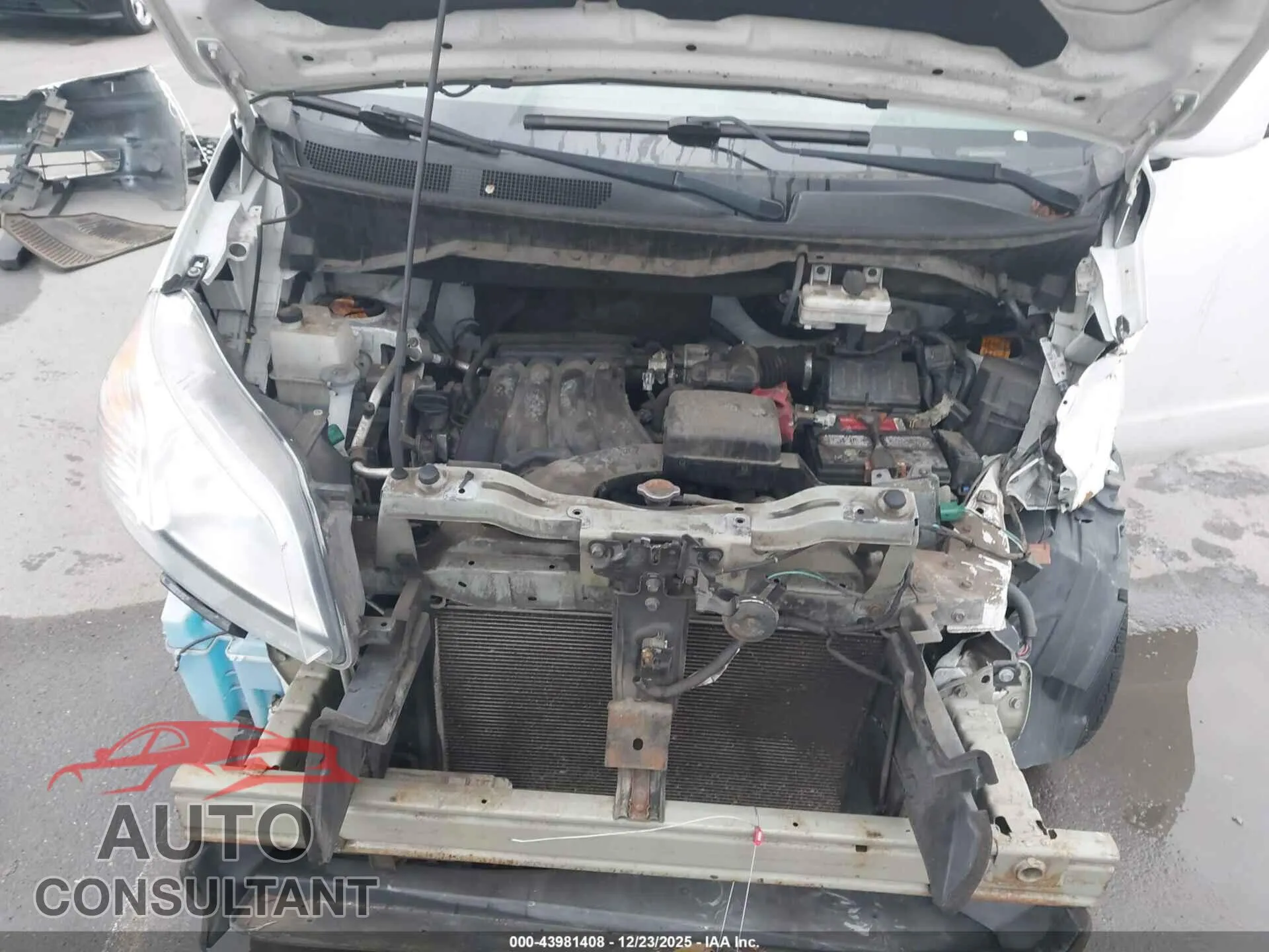 2015 NISSAN NV200 Damaged VIN 3N6CM0KN6FK719777 – odometer reading