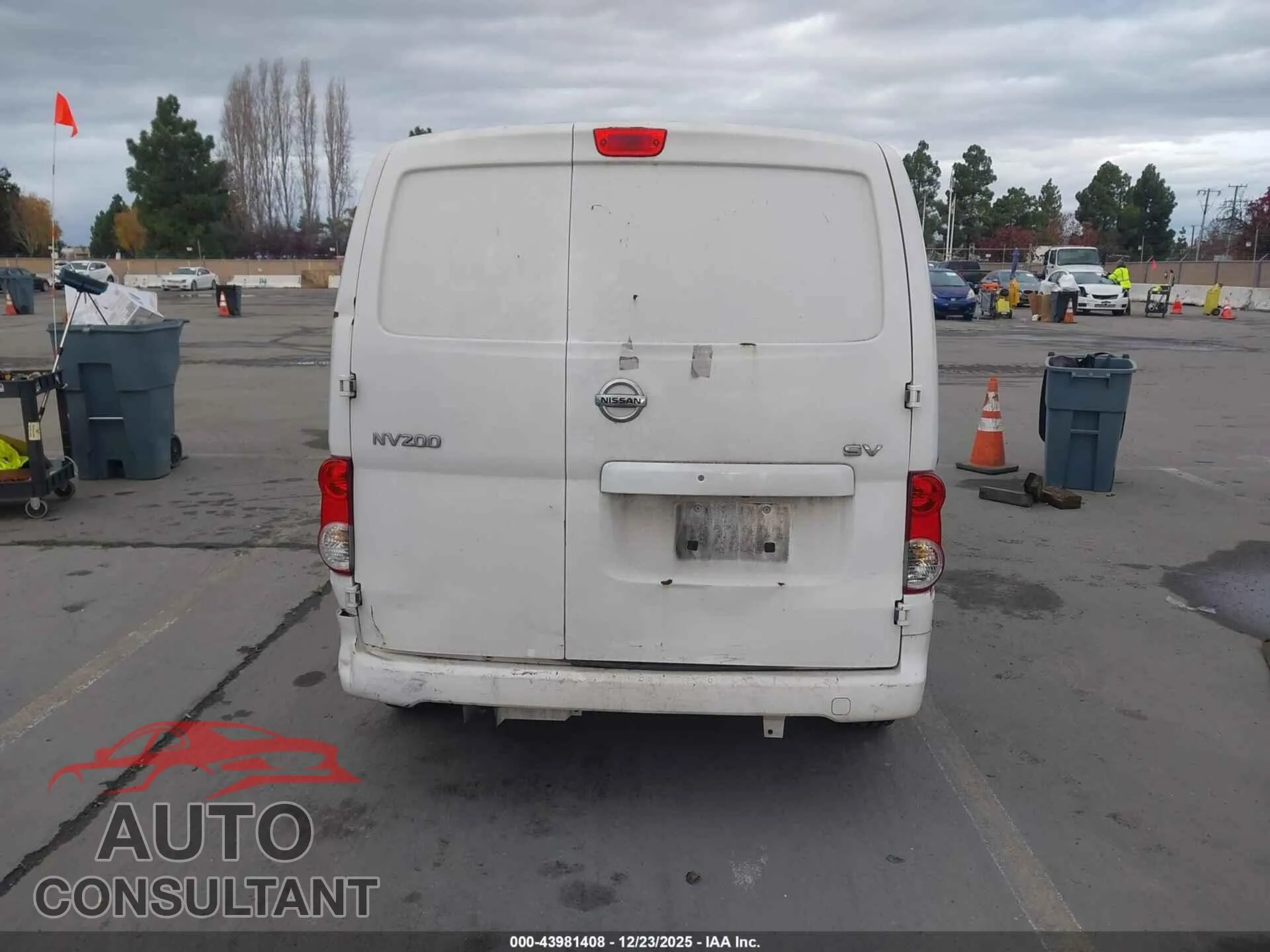 2015 NISSAN NV200 Damaged VIN 3N6CM0KN6FK719777 – photo 17
