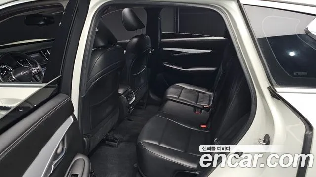 2019 Infiniti QX50 (P71A) 2.0 Essential Sold VIN 3PCAJ5M19KF130008 – rear exterior