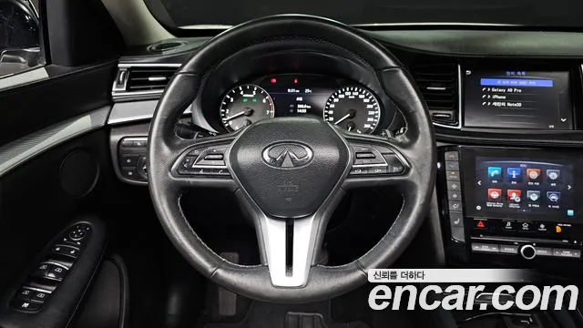 2019 Infiniti QX50 (P71A) 2.0 Essential Sold VIN 3PCAJ5M19KF130008 – interior seats