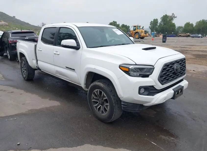 2021 TOYOTA Tacoma Used VIN 3TMBZ5DN9MM031848 – trunk area