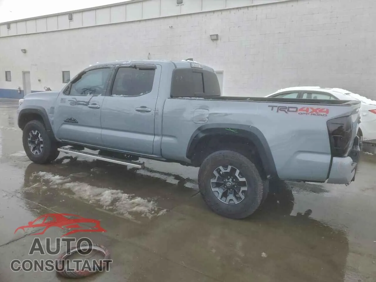 2019 TOYOTA TACOMA Damaged VIN 3TMDZ5BN1KM074038 – rear exterior
