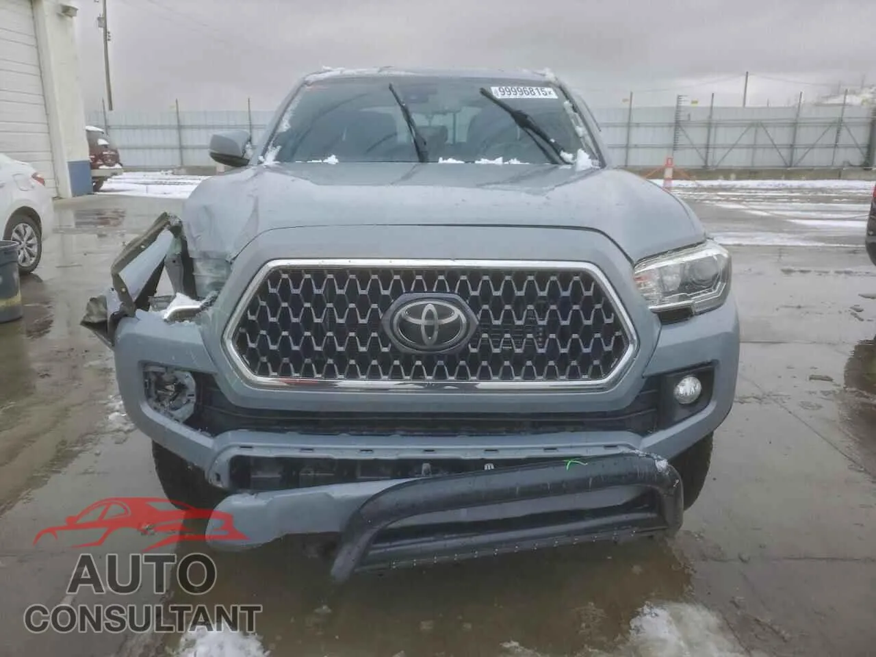 2019 TOYOTA TACOMA Damaged VIN 3TMDZ5BN1KM074038 – interior seats