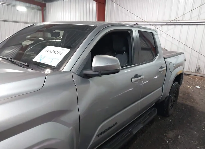 2024 TOYOTA TACOMA Used VIN 3TMLB5JNXRM036979 – dashboard