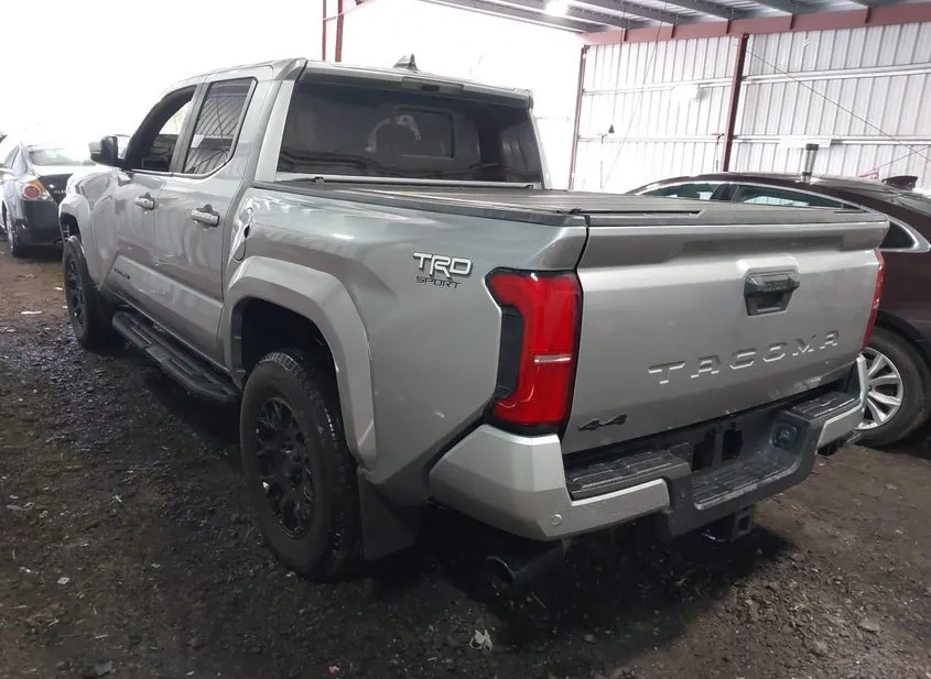 2024 TOYOTA TACOMA Used VIN 3TMLB5JNXRM036979 – odometer reading