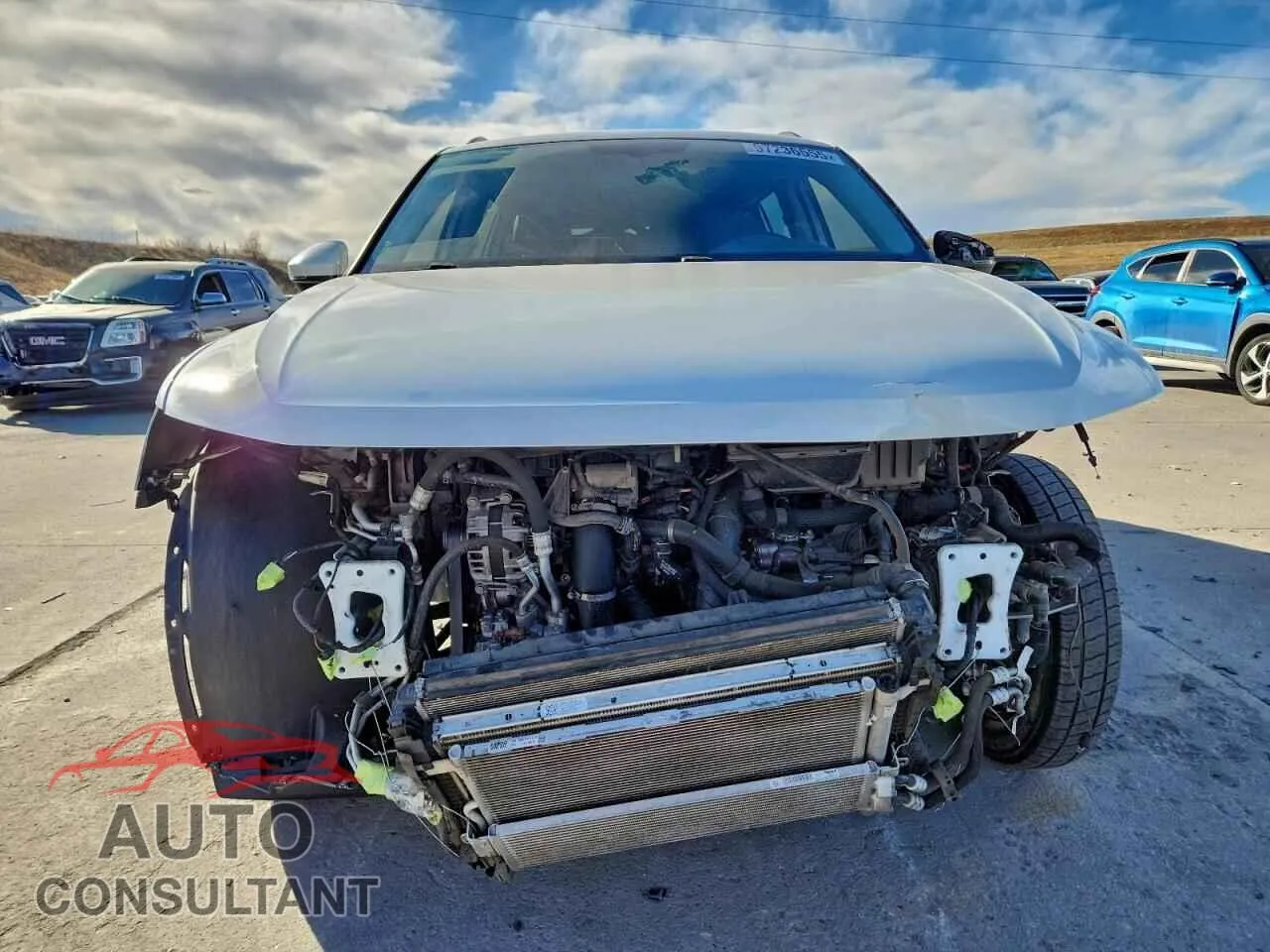 2019 VOLKSWAGEN TIGUAN Damaged VIN 3VV2B7AX0KM184221 – interior seats