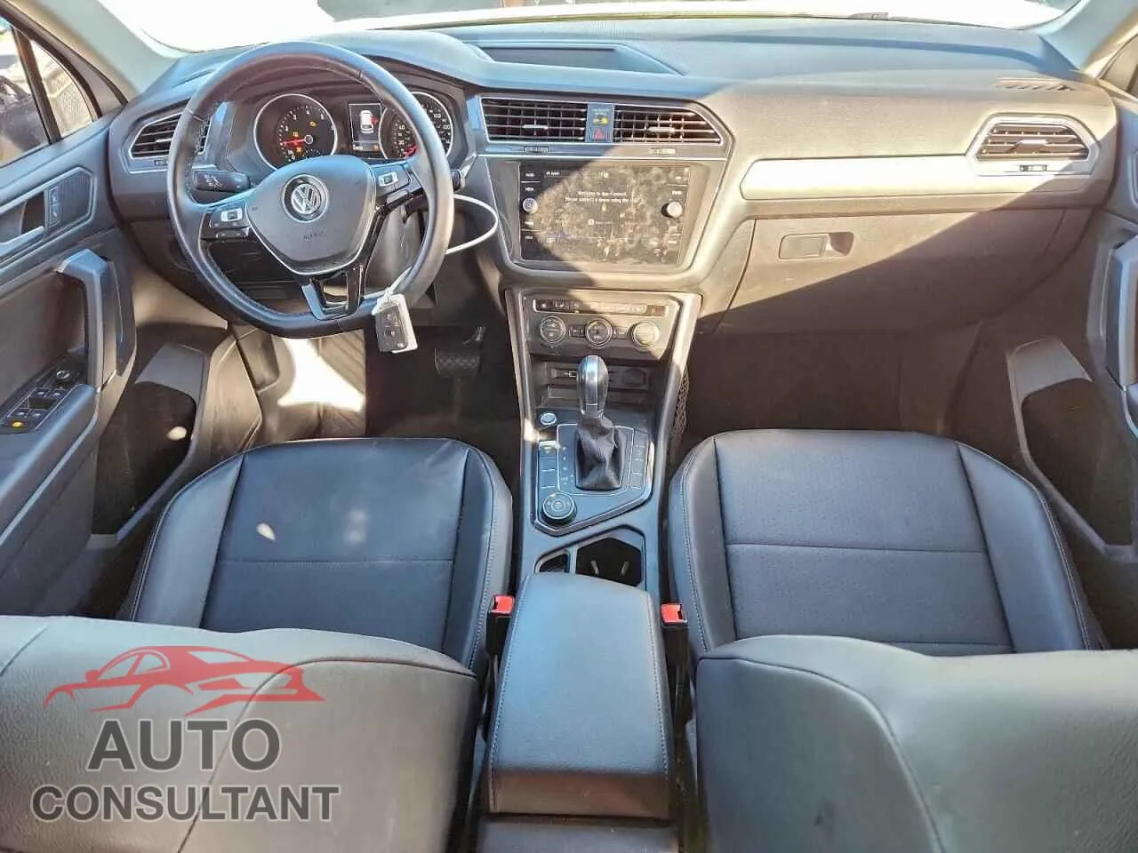 2019 VOLKSWAGEN TIGUAN Damaged VIN 3VV2B7AX0KM184221 – undercarriage