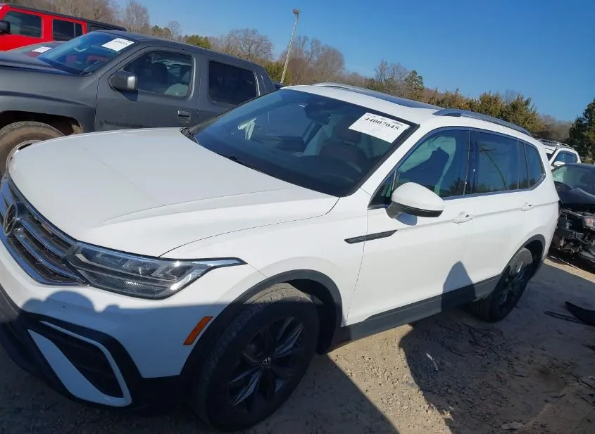 2022 VOLKSWAGEN Tiguan Used VIN 3VV3B7AX0NM177942 – engine bay 2022 VOLKSWAGEN Tiguan Used VIN 3VV3B7AX0NM177942 – engine bay