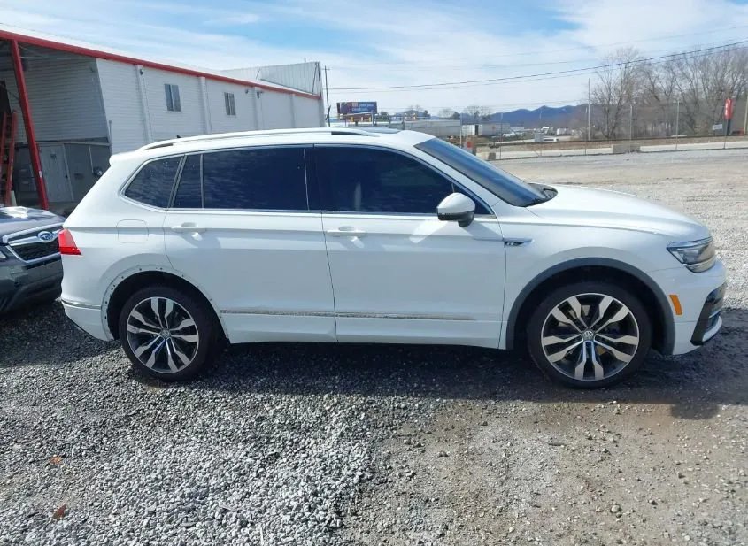 2020 VOLKSWAGEN Tiguan Used VIN 3VV4B7AX1LM022723 – photo 18