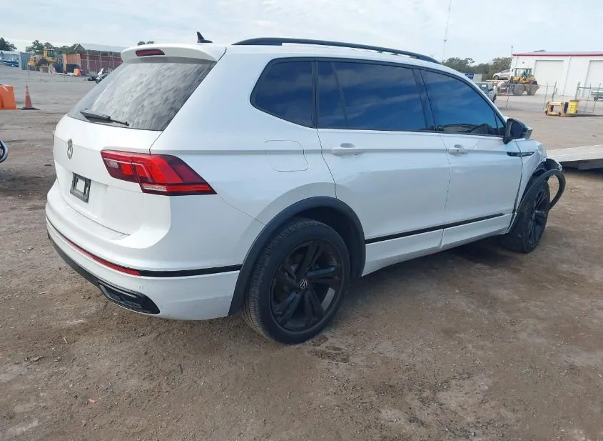 2023 VOLKSWAGEN Tiguan Used VIN 3VVCB7AX5PM106531 – side profile 2023 VOLKSWAGEN Tiguan Used VIN 3VVCB7AX5PM106531 – side profile