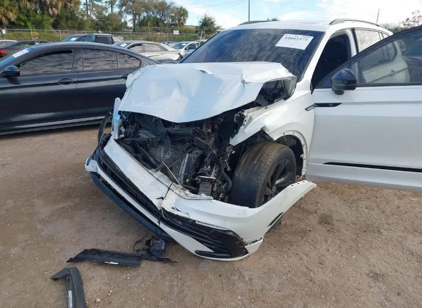 2023 VOLKSWAGEN Tiguan Used VIN 3VVCB7AX5PM106531 – photo 12 2023 VOLKSWAGEN Tiguan Used VIN 3VVCB7AX5PM106531 – photo 12