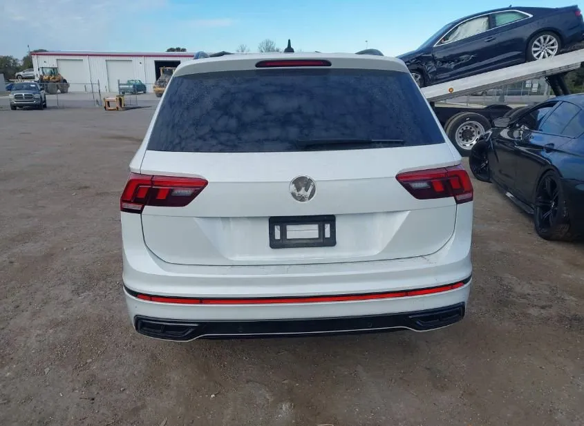 2023 VOLKSWAGEN Tiguan Used VIN 3VVCB7AX5PM106531 – photo 17 2023 VOLKSWAGEN Tiguan Used VIN 3VVCB7AX5PM106531 – photo 17