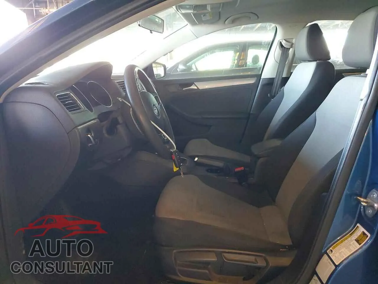 2017 VOLKSWAGEN JETTA Damaged VIN 3VW2B7AJ2HM281727 – exterior detail