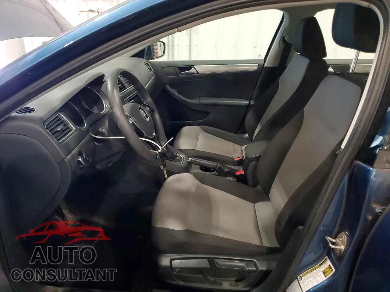 2017 VOLKSWAGEN JETTA Used VIN 3VW2B7AJ8HM303973 – exterior detail