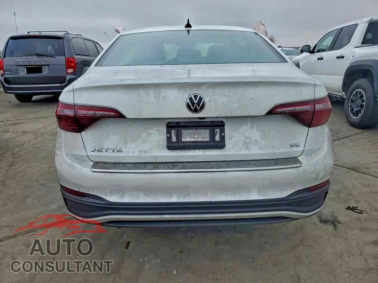 2024 VOLKSWAGEN JETTA Damaged VIN 3VW7M7BU5RM028573 – engine bay