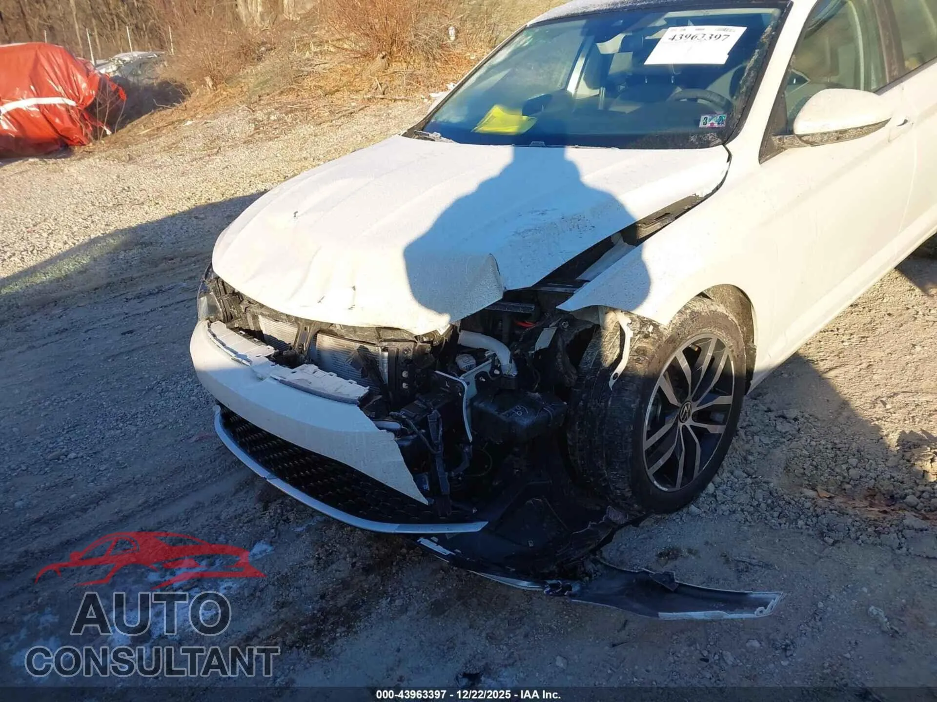 2025 VOLKSWAGEN JETTA Damaged VIN 3VW7X7BU1SM057680 – engine bay