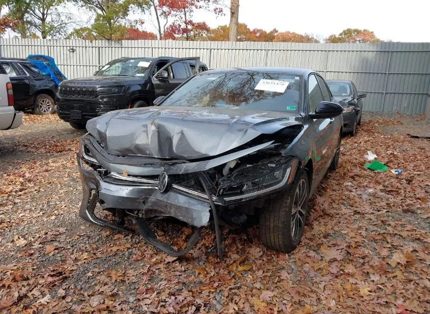 2025 VOLKSWAGEN Jetta Used VIN 3VWBX7BU9SM059722 – photo 12