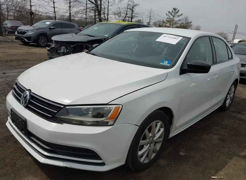 2015 VOLKSWAGEN Jetta Used VIN 3VWD17AJ8FM423457 – side profile