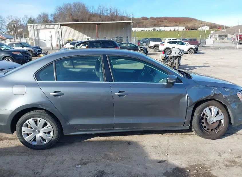 2013 VOLKSWAGEN Jetta Used VIN 3VWDP7AJ6DM380250 – side profile
