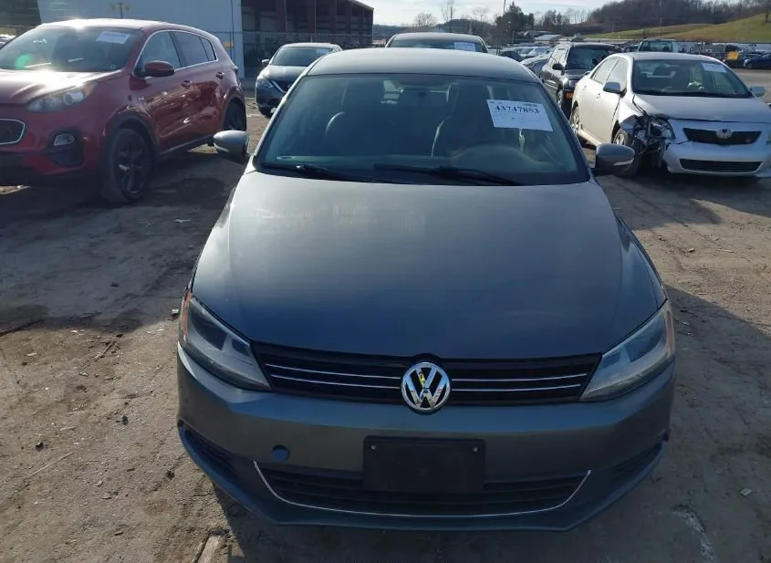 2013 VOLKSWAGEN Jetta Used VIN 3VWDP7AJ6DM380250 – undercarriage