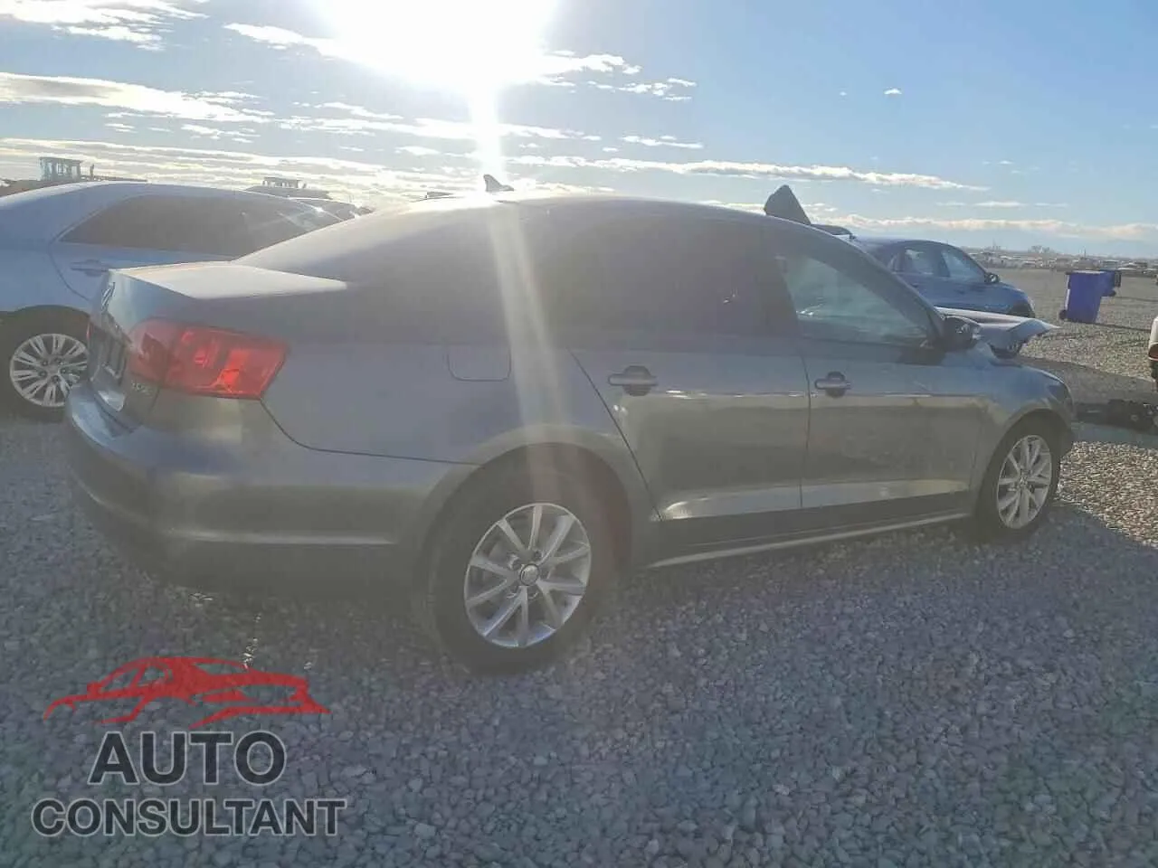2011 VOLKSWAGEN JETTA Damaged VIN 3VWDZ7AJ0BM306538 – side profile